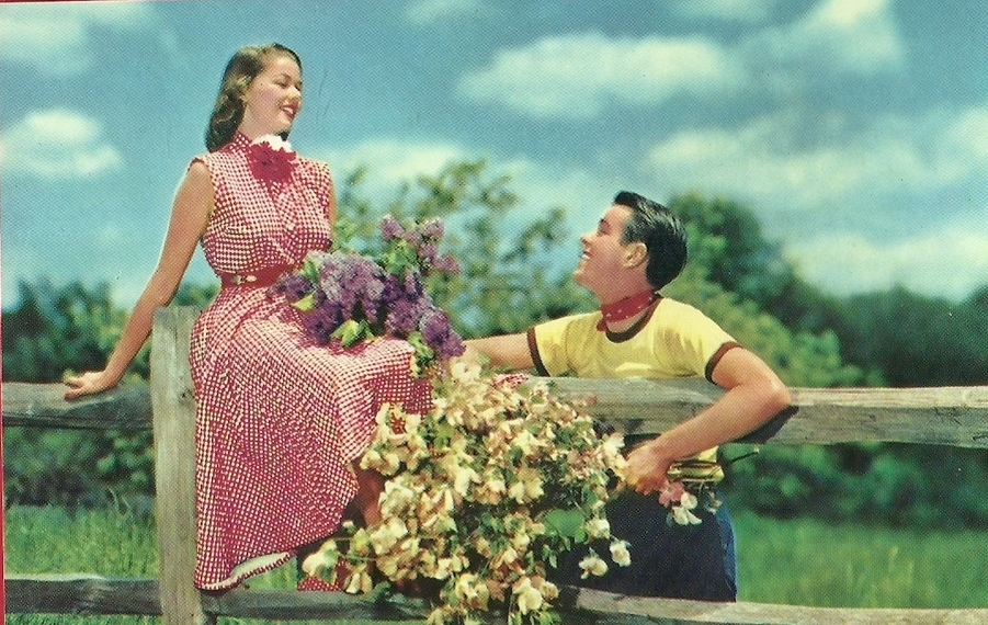 carte postale couple 1960